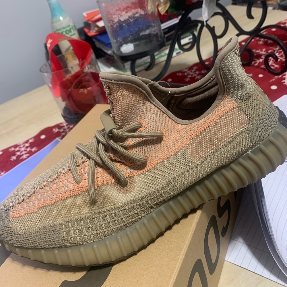 Yeezy Boost 350 size 9